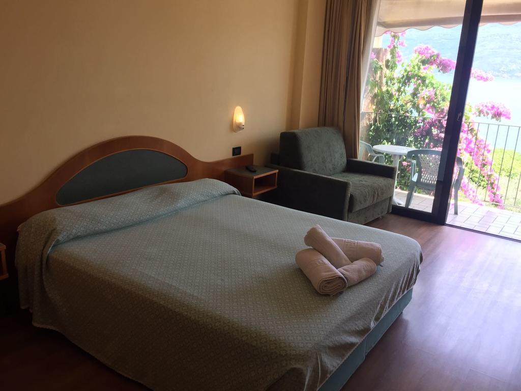 Hotel Lido Gargnano Ngoại thất bức ảnh